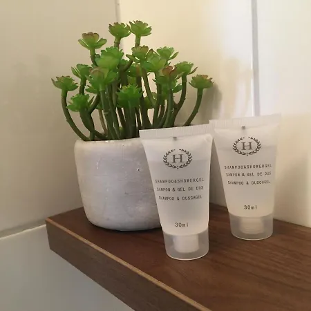 Racers מלון דירות